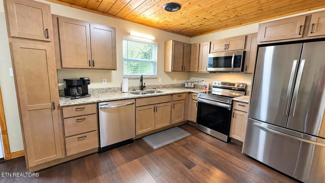 Photo of 2680 High Valley Drive