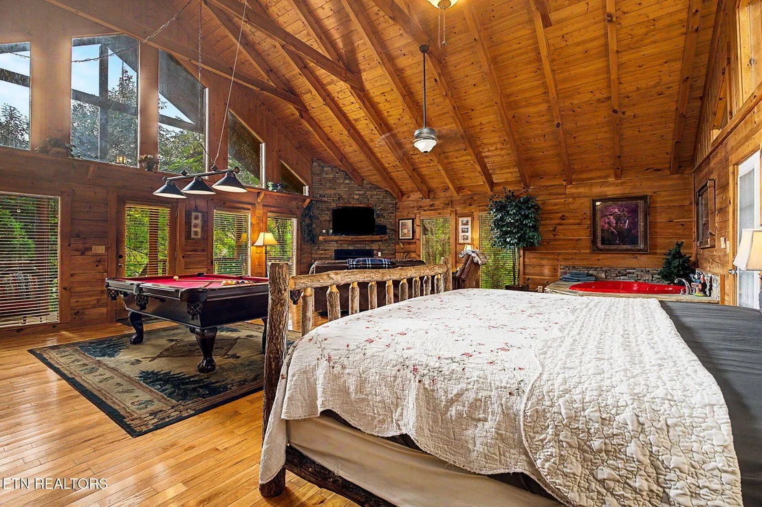Photo of 3022 Hatcher Mtn Rd