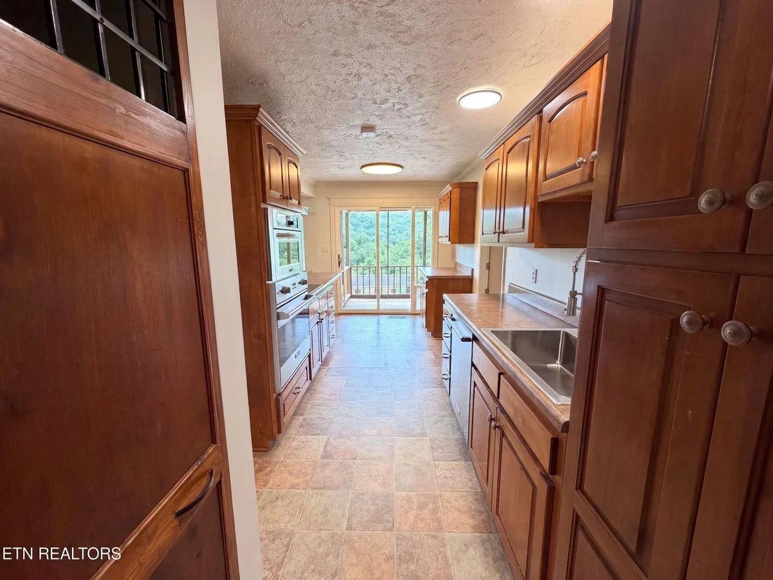 Photo of 302 Sunset Lane