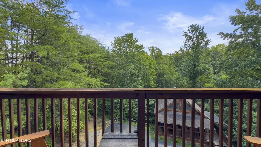 Photo of 350 Big Bear Way
