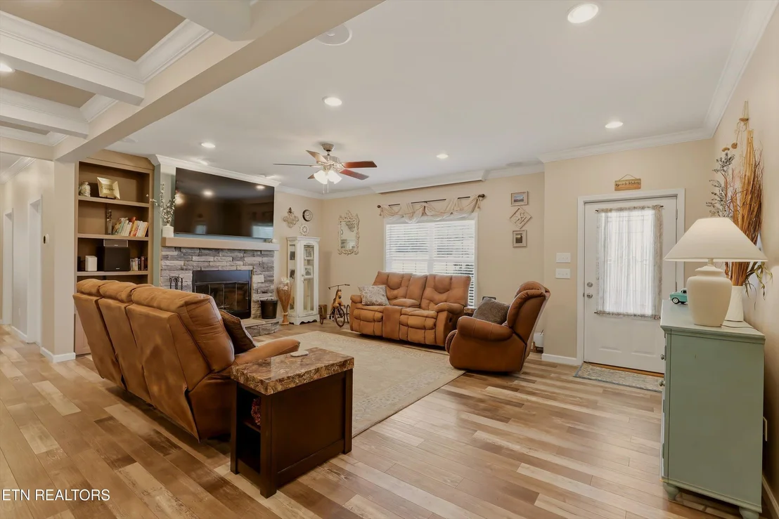 Photo of 3926 Roberts Rd