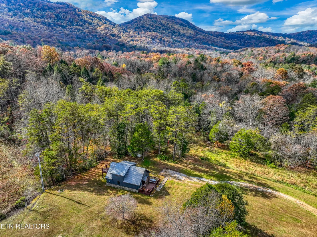 Photo of 133 Westwing Cave Rd
