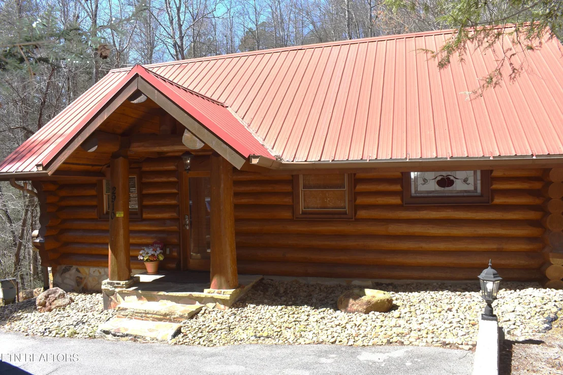 Photo of 2910 Piney Ridge Way