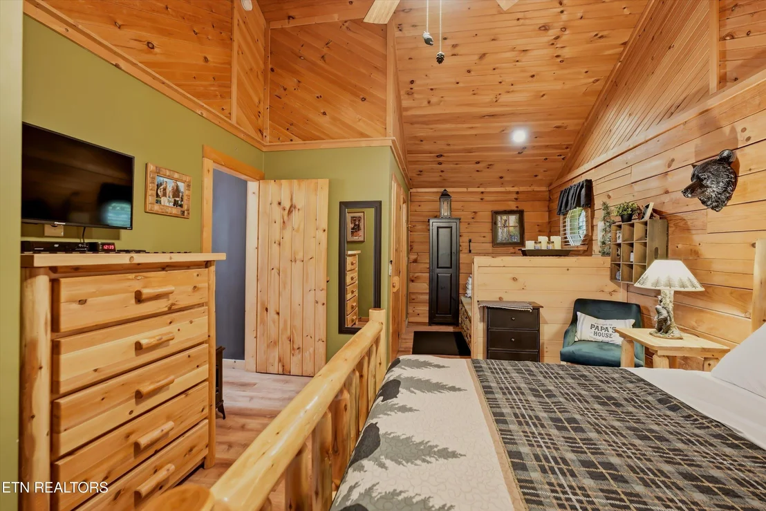Photo of 919 Deer Run Way