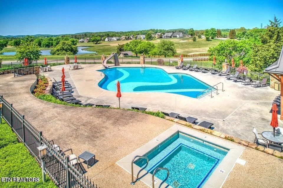 Photo of 2594 Chestnut Lane