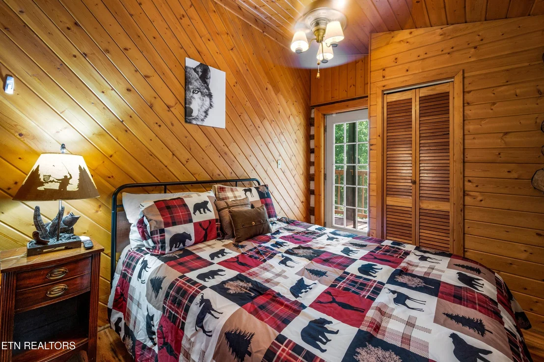 Photo of 2338 Jims Way