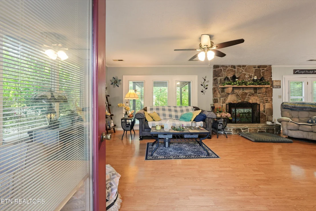Photo of 2380 McKelvey Rd