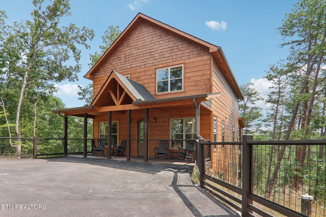 Photo of 2616 Dogwood Loop Drive