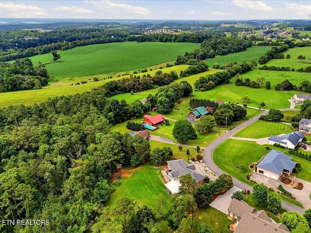 Photo of 855 Chestnut Grove Circle