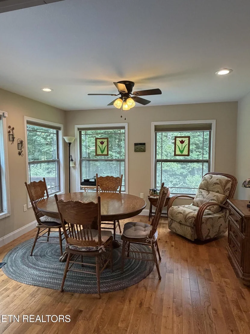 Photo of 104 Bottom Drive