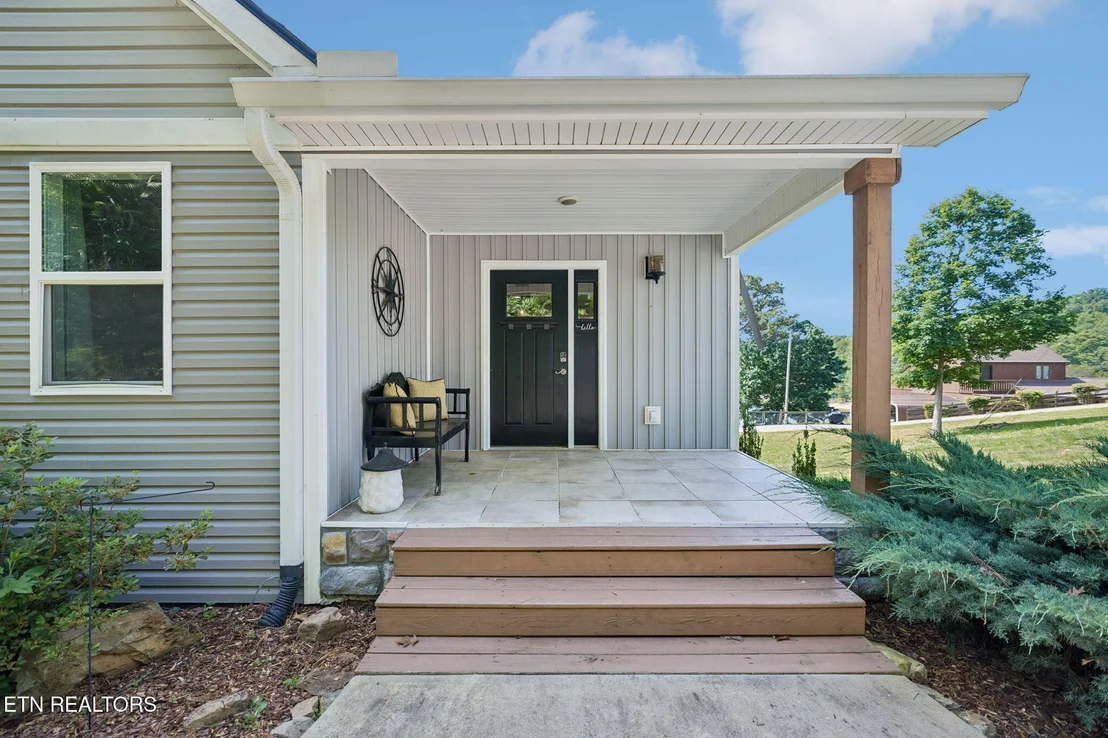 Photo of 408 Ernie Roberts Rd
