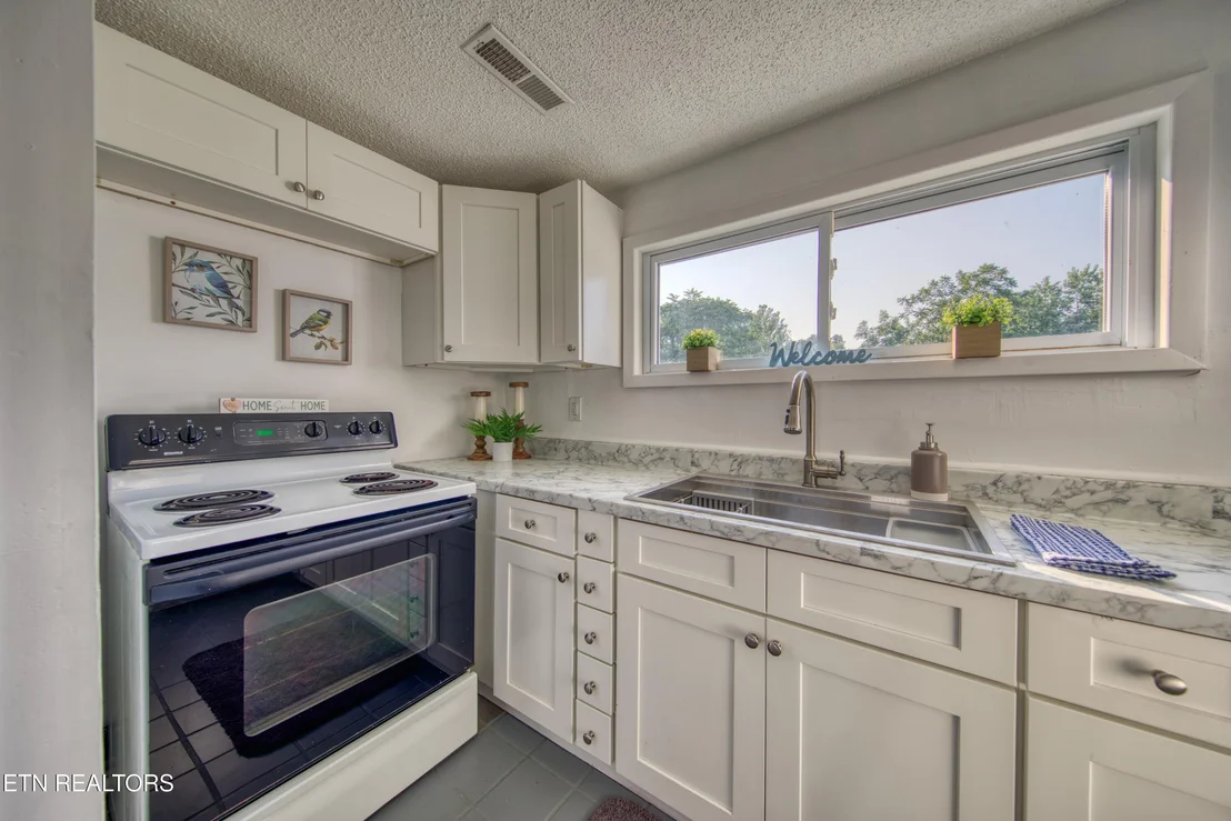 Photo of 7001 Washington Pike