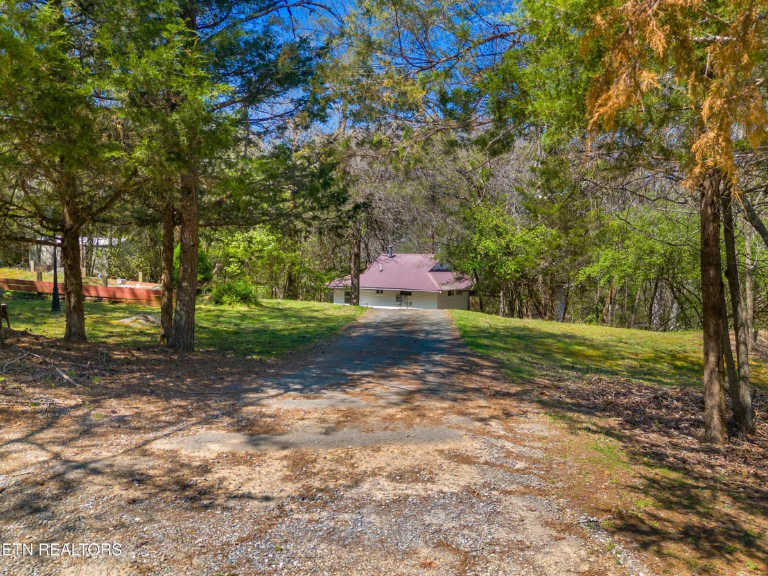 Photo of 158 Dalson Rd