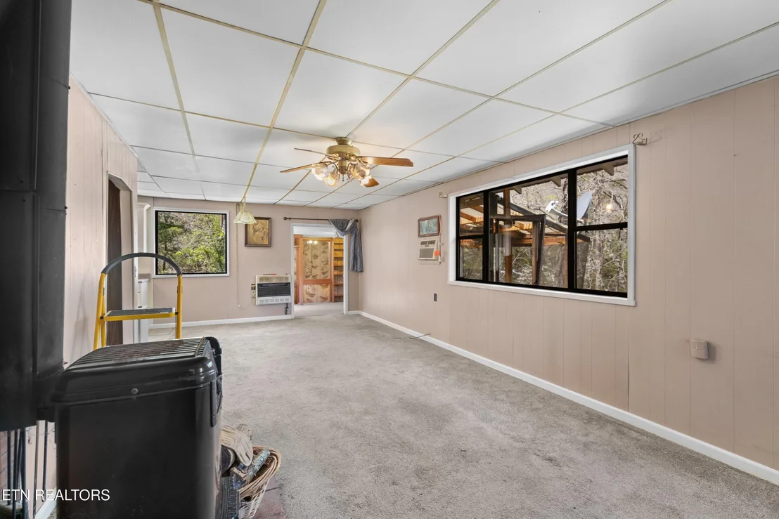 Photo of 158 Dalson Rd