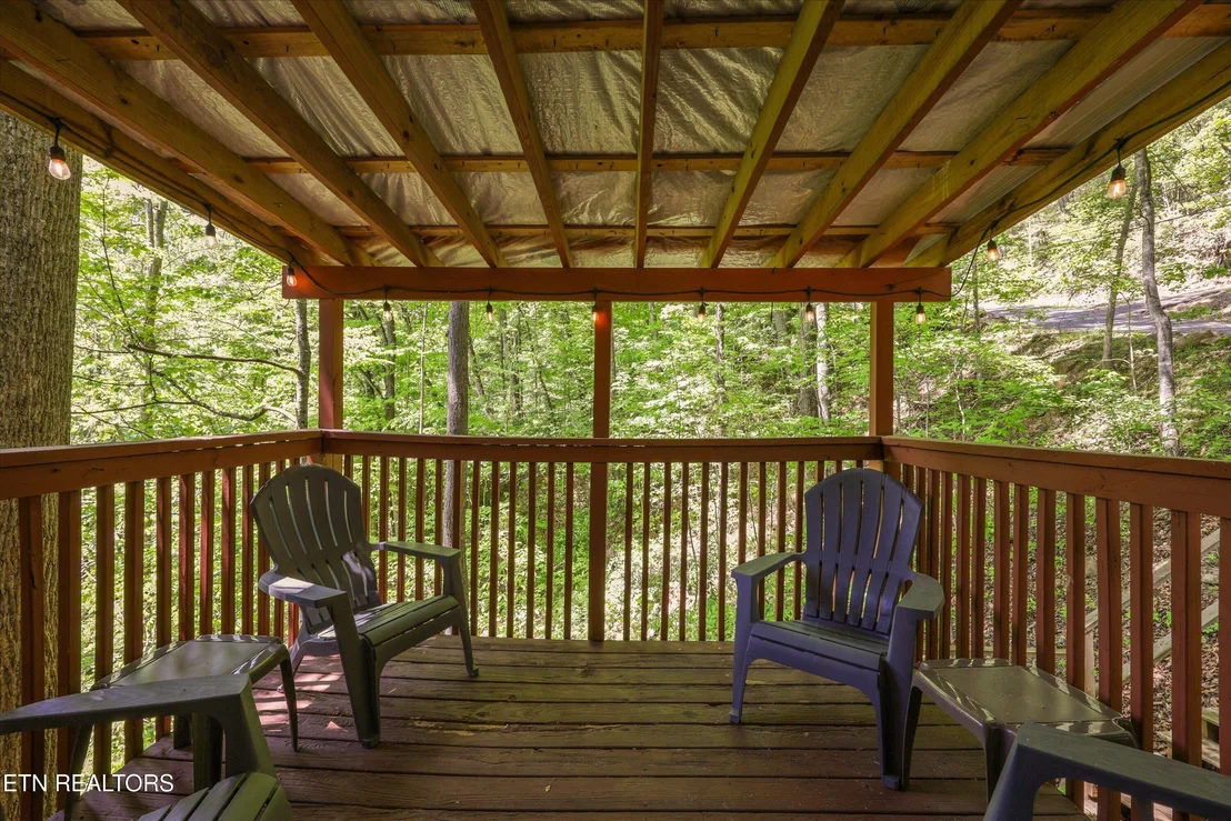 Photo of 375 Sugar Mountain Way