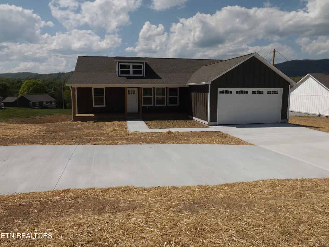 Photo of 935 Shawanee Rd