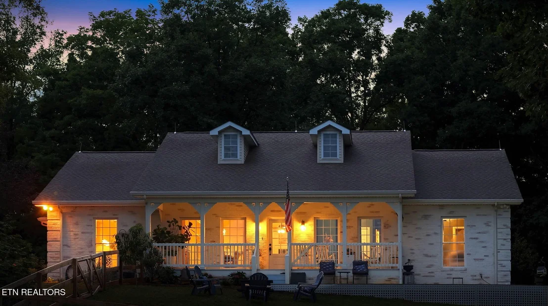 Photo of 664 Armstrong Drive