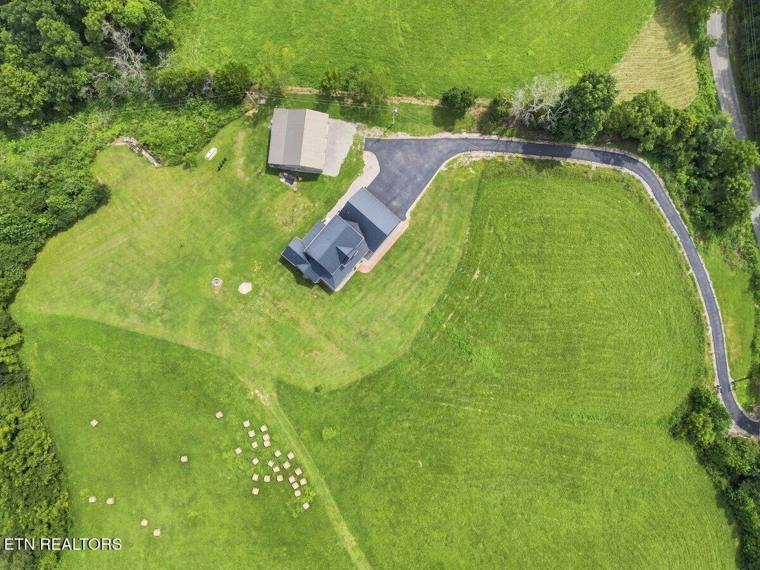 Photo of 317 Oak Grove Rd