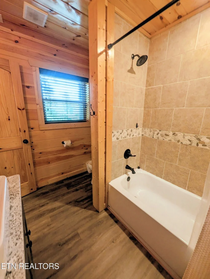 Photo of 2152 E View Drive