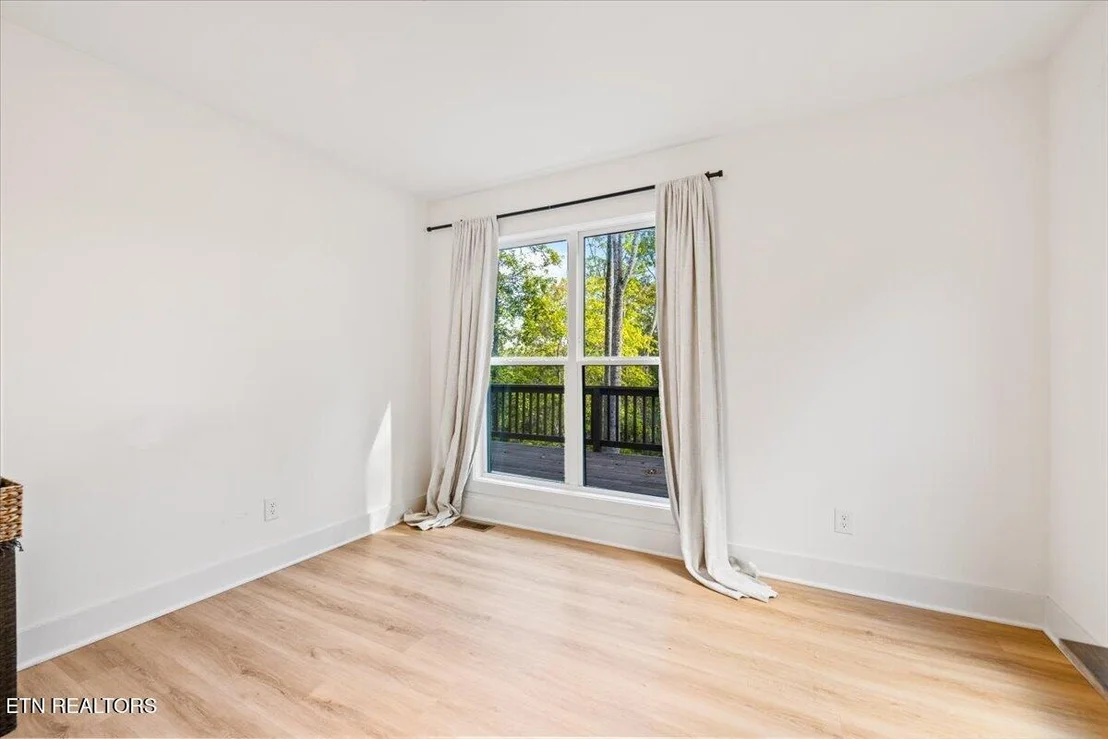 Photo of 120 Stem Lane