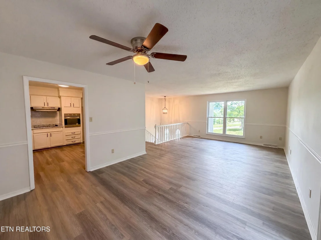 Photo of 819 Scenic Circle
