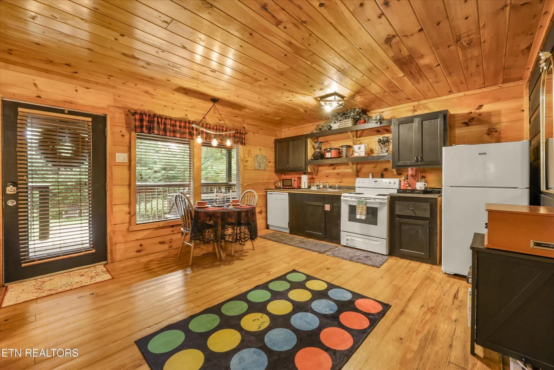 Photo of 4424&4428 Grindstone Ridge Rd