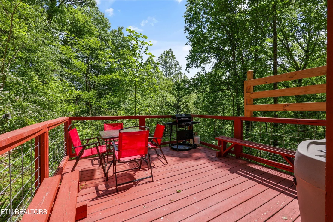 Photo of 375 Sugar Mountain Way