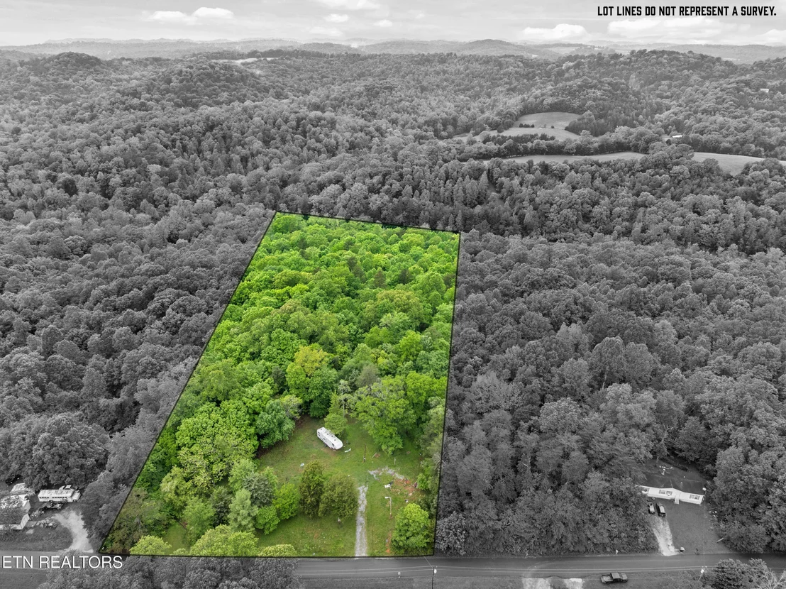 Photo of 136 Oak Grove Rd