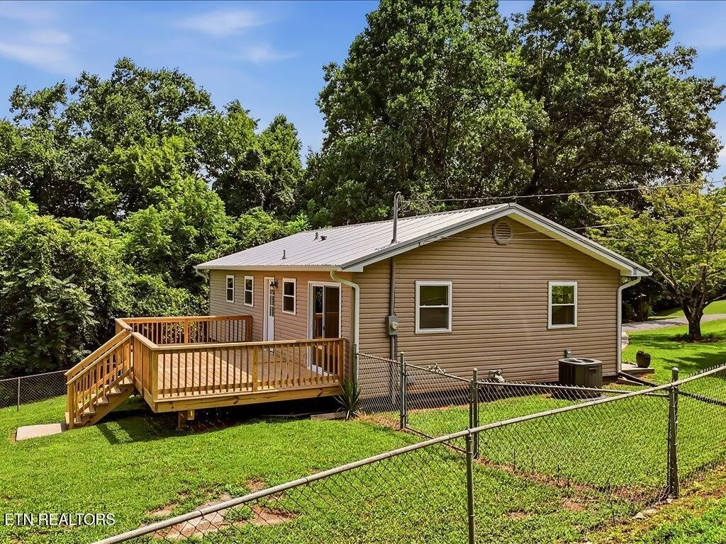 Photo of 1241 Taylor Rd