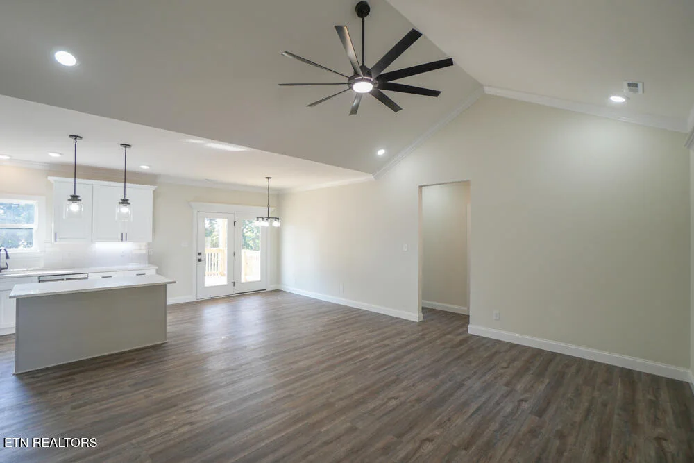 Photo of 5145 Gregory Rd
