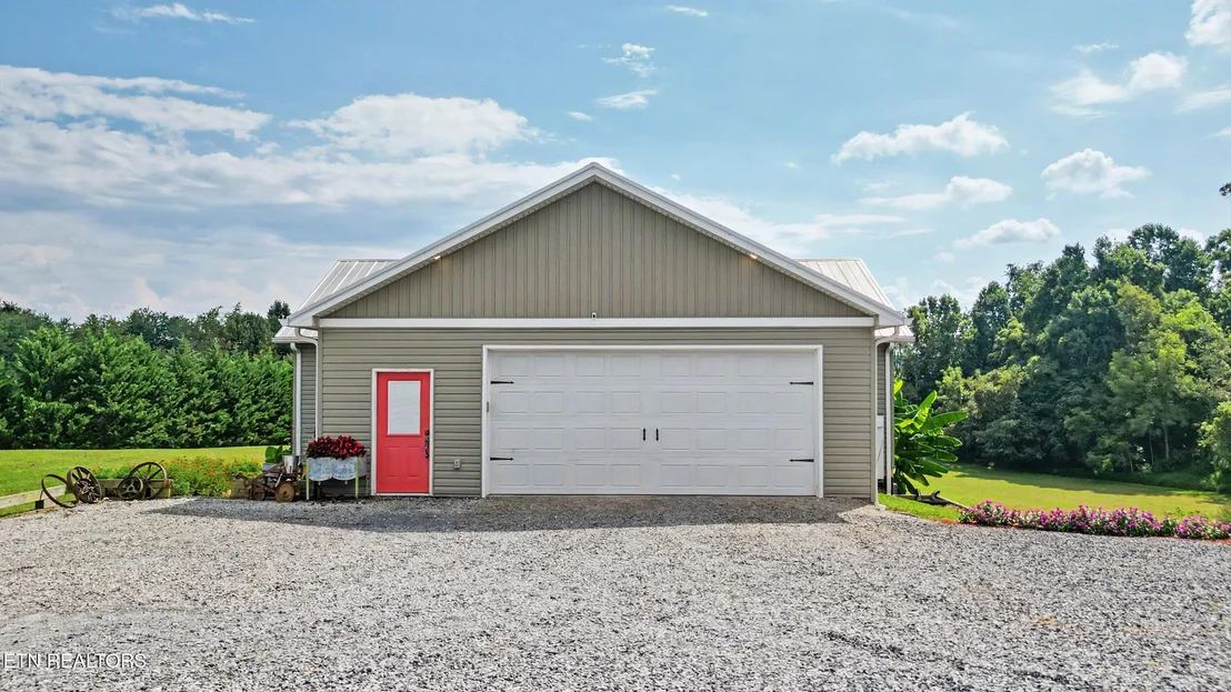 Photo of 1090 Shell Rd