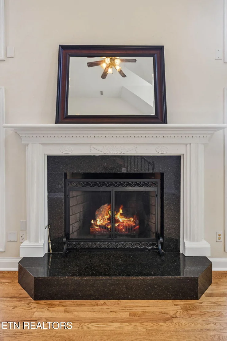 Photo of 355 County Road 470