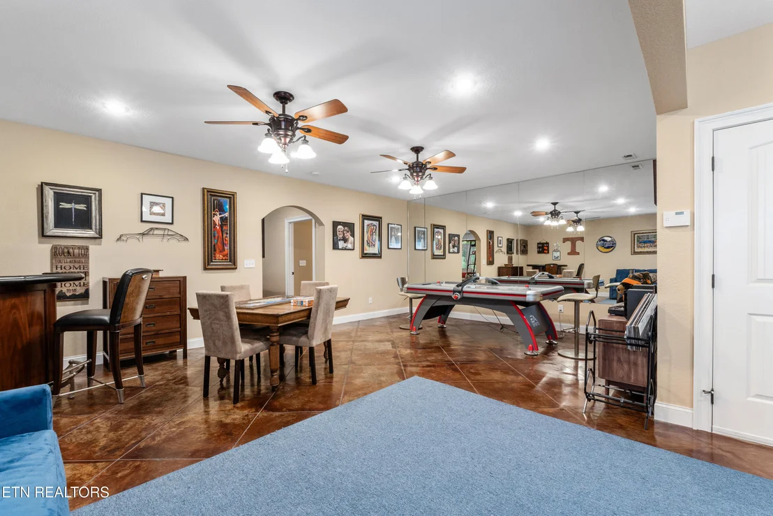 Photo of 106 Sunshine Way