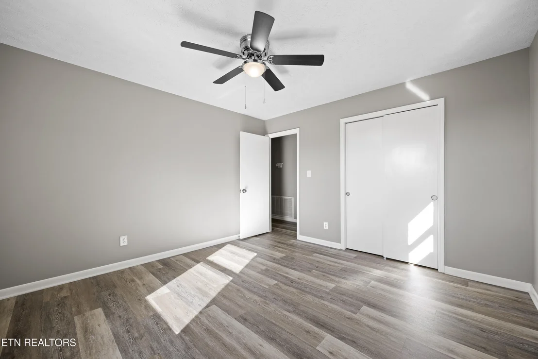 Photo of 915 Ronald Drive