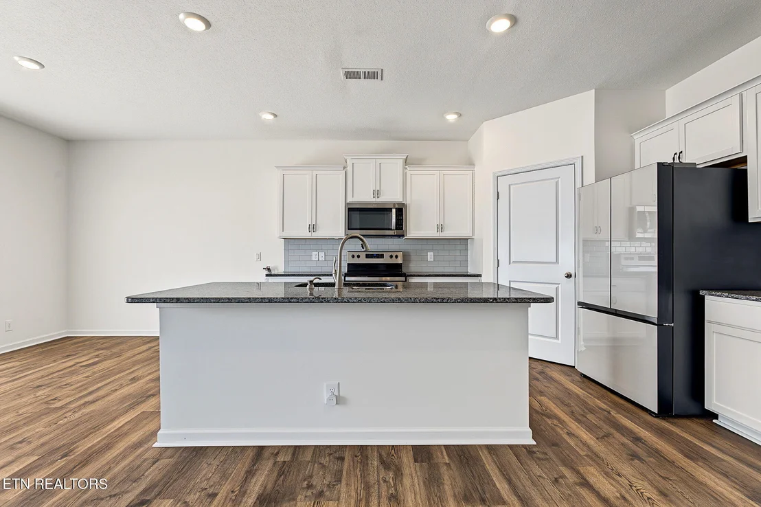 Photo of 4777 Willow Bluff Circle