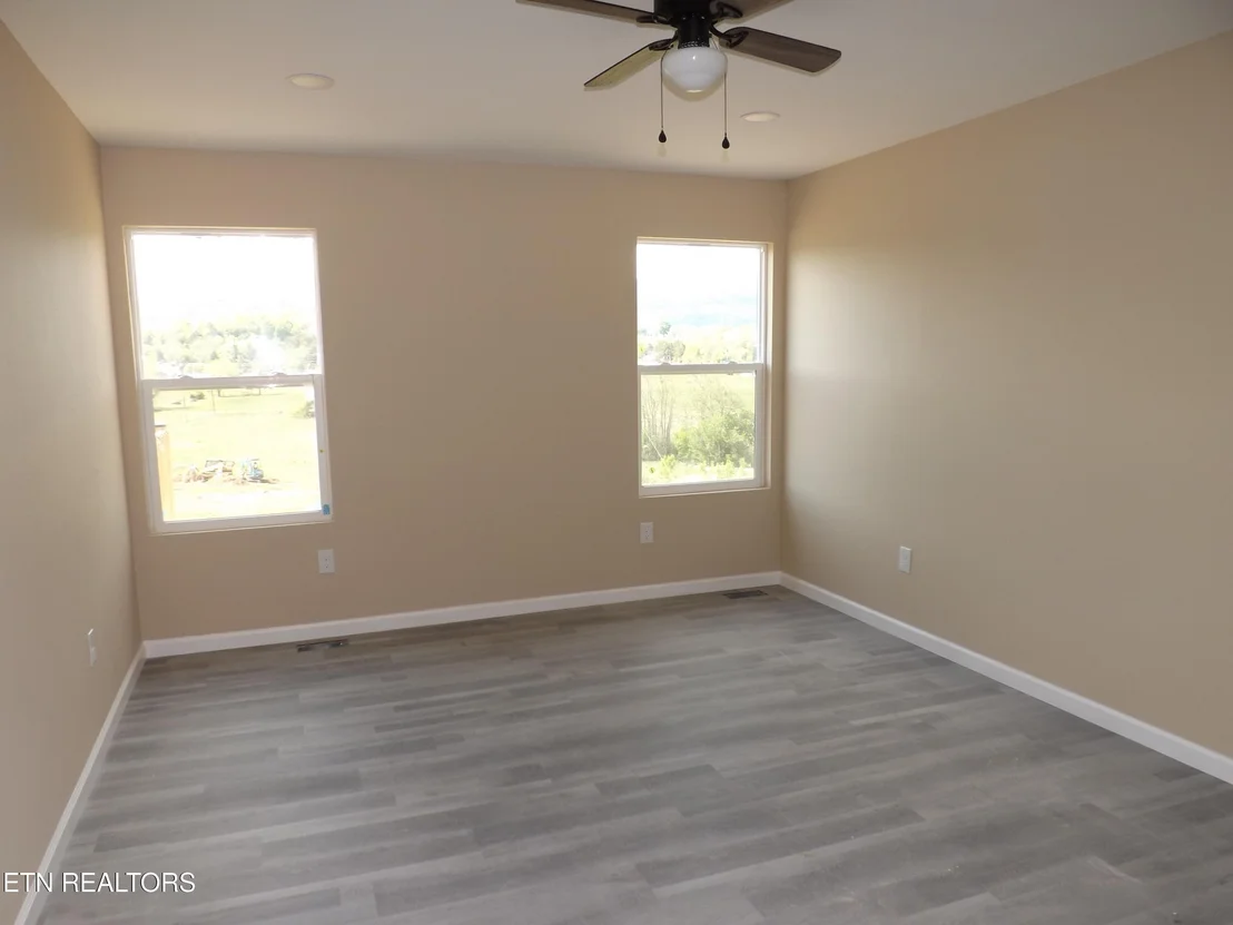 Photo of 935 Shawanee Rd