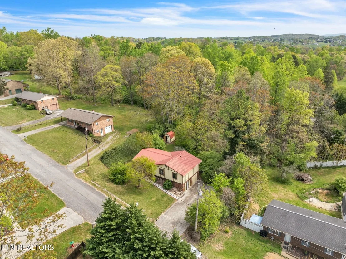 Photo of 2137 Highview Drive