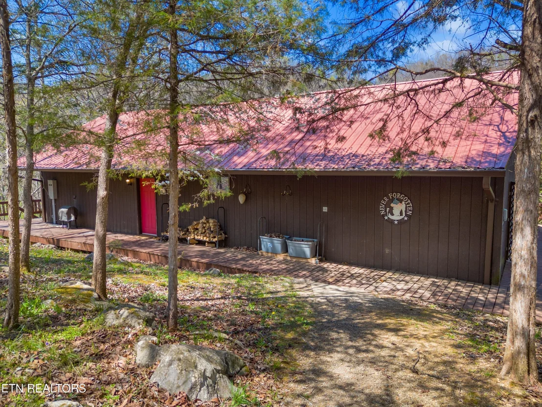 Photo of 158 Dalson Rd