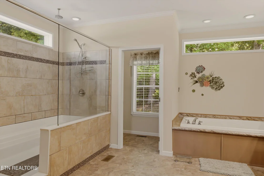 Photo of 3926 Roberts Rd