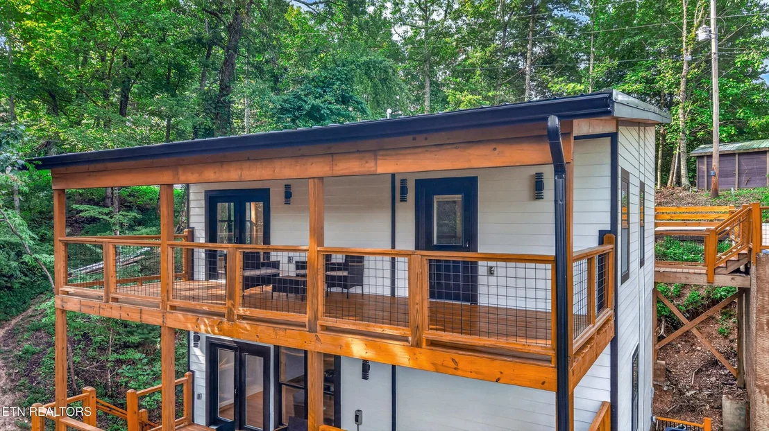 Photo of 741 Ski View Lane