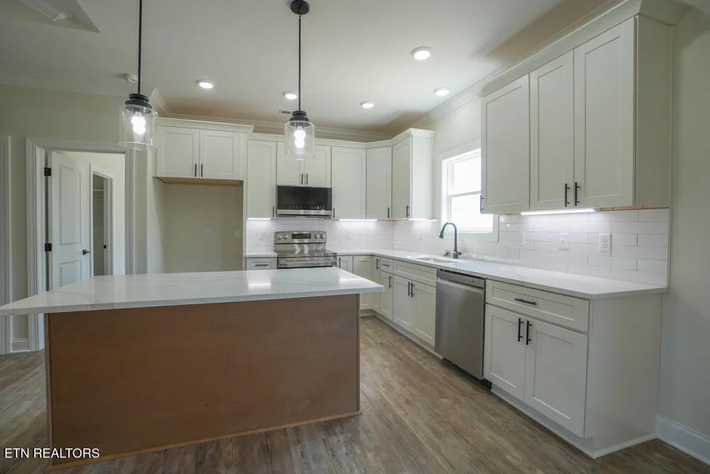 Photo of 5133 Gregory Rd