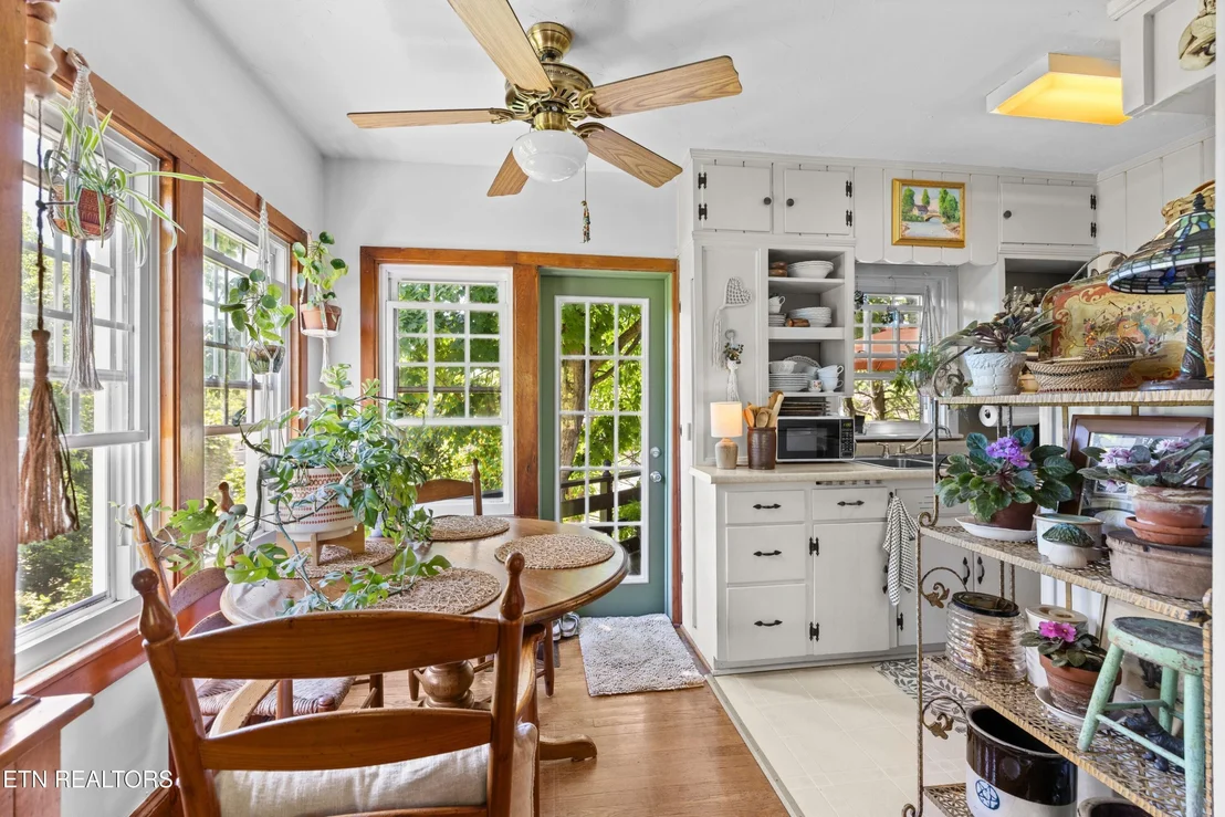 Photo of 218 Circle Drive