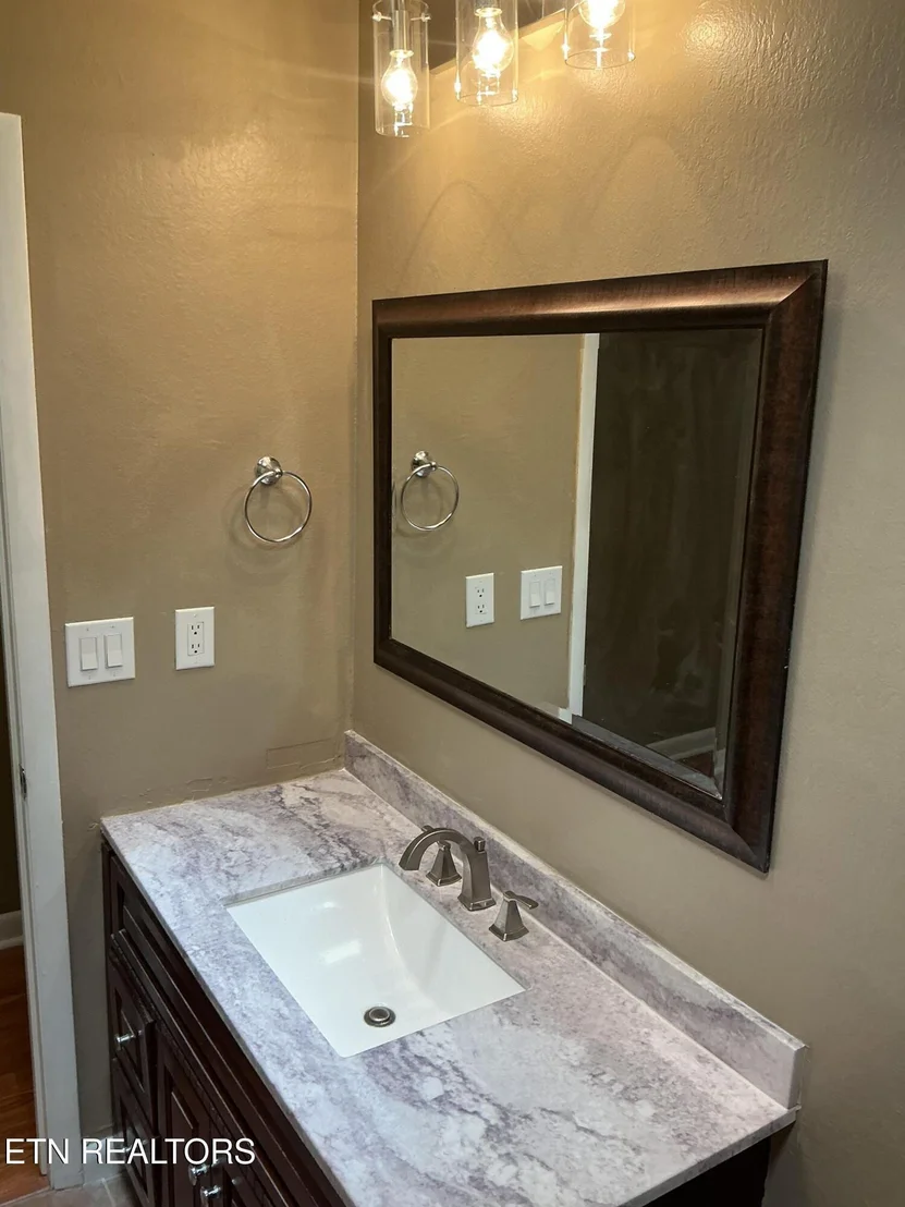 Photo of 111 Eagle Lane