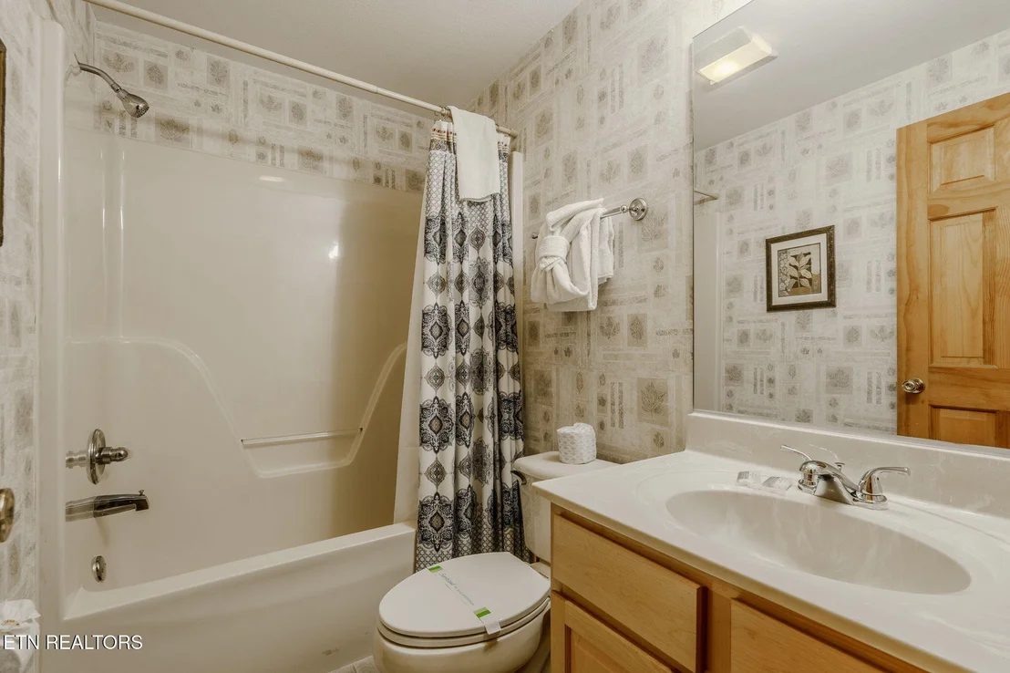 Photo of 741 Golf View Blvd
