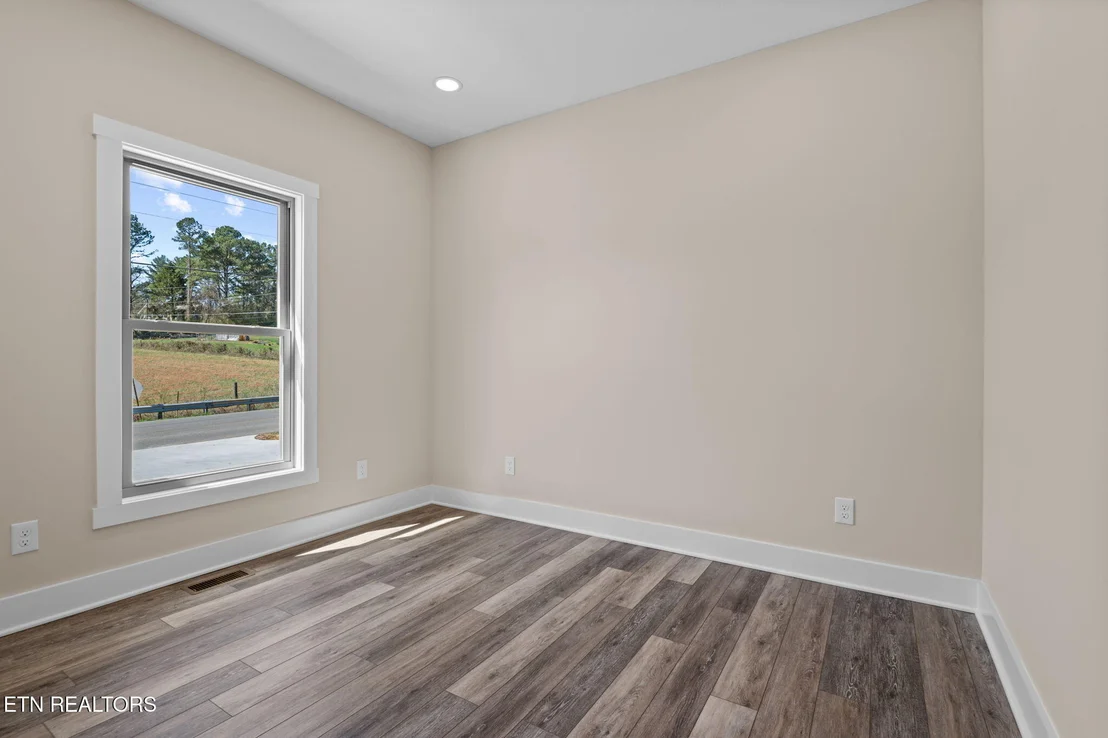 Photo of 380 Hillvale Road