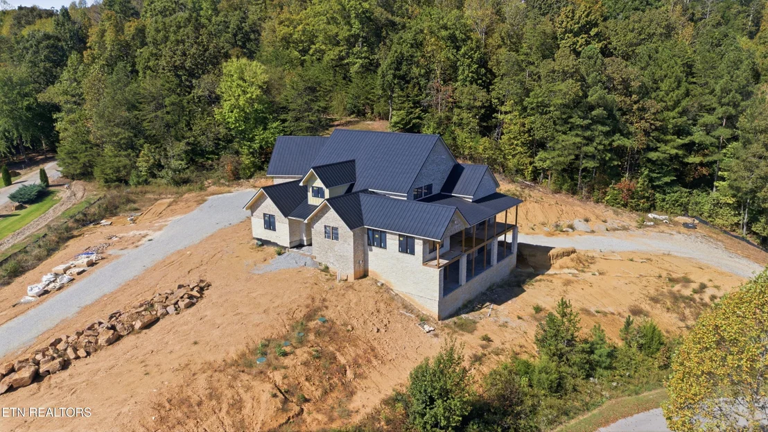 Photo of 325 Enclave Way