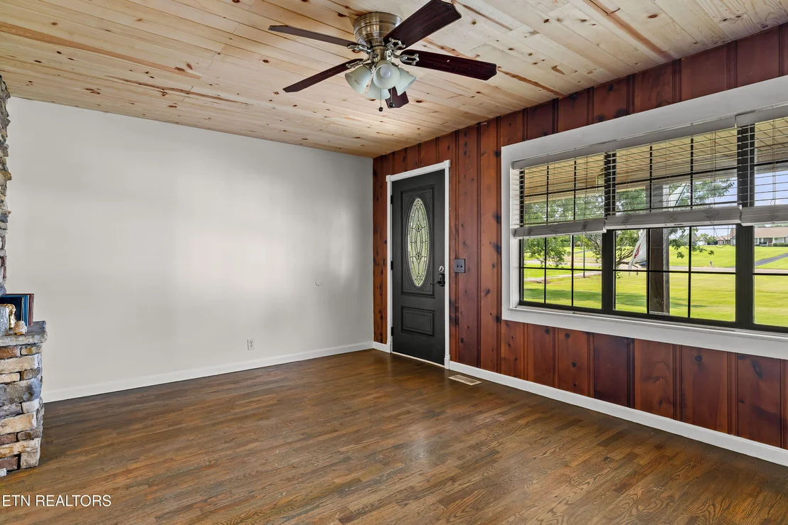 Photo of 170 Dotson Rd