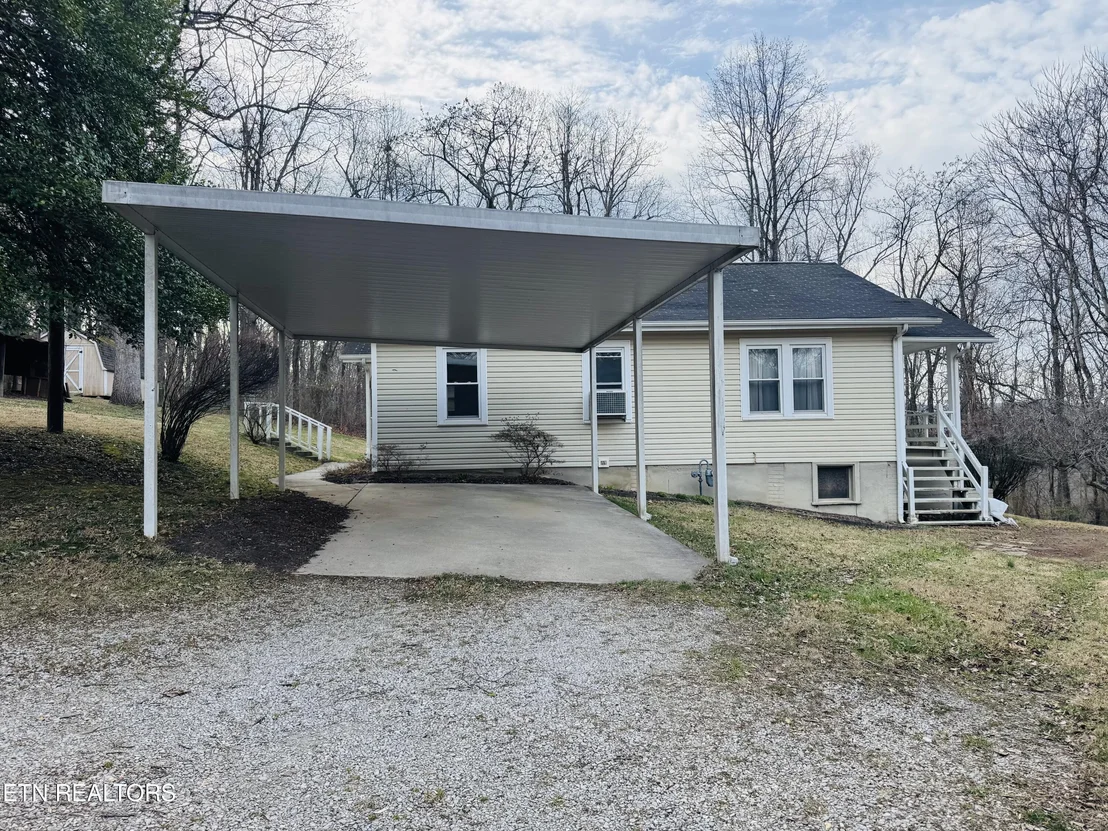 Photo of 106 Echo Valley Rd