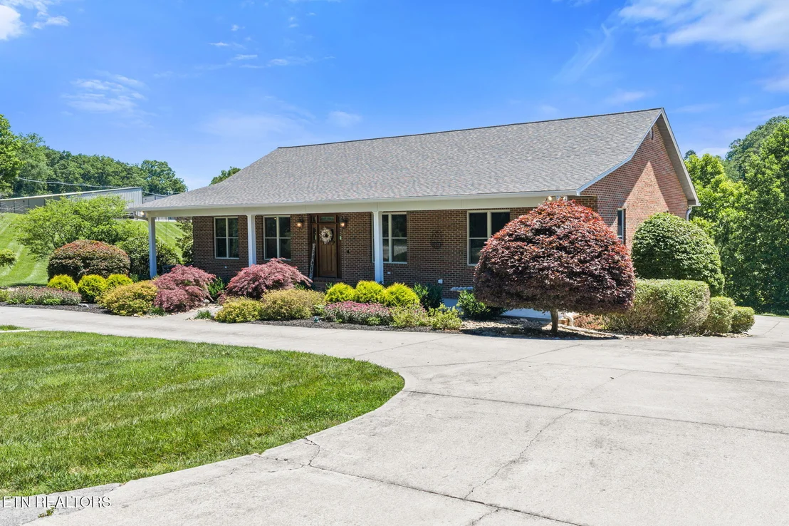 Photo of 239 Sequoyah Rd
