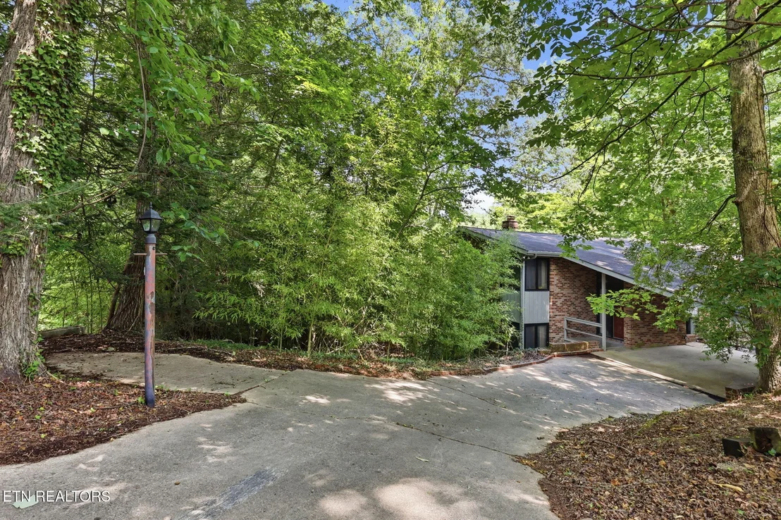 Photo of 114 Balboa Circle